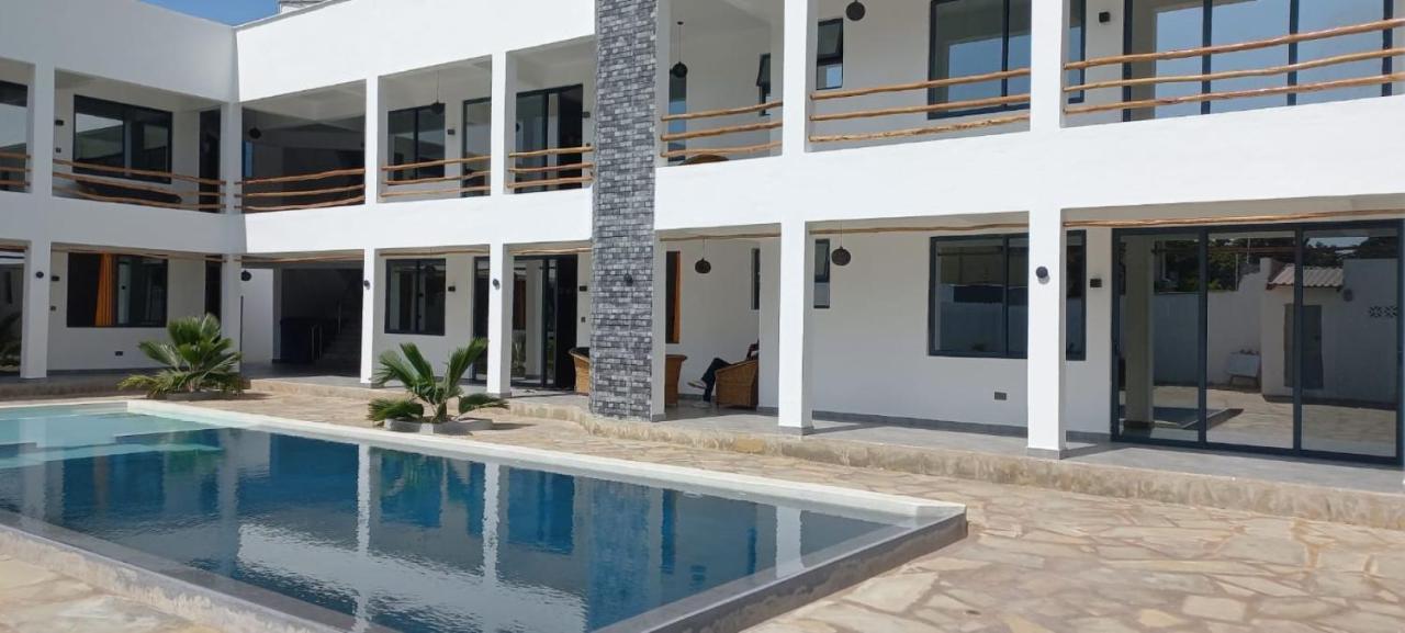 V-Szameitat Homes, Kongo River Diani Beach Exterior photo